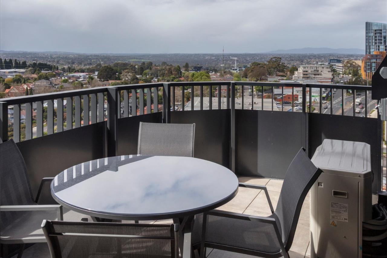 Samma - Linden Apartments In Ivanhoe Melbourne Bagian luar foto