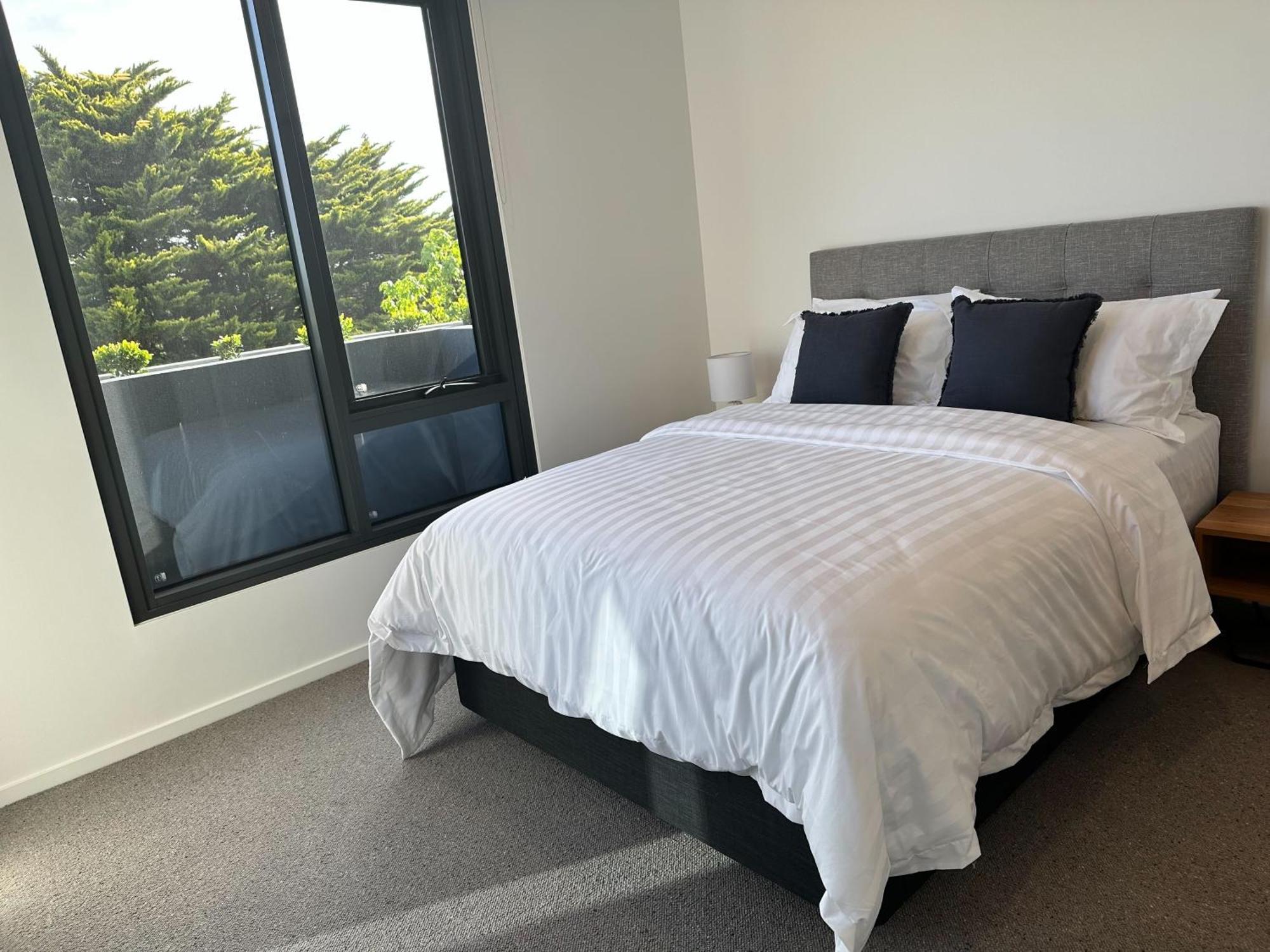 Samma - Linden Apartments In Ivanhoe Melbourne Bagian luar foto